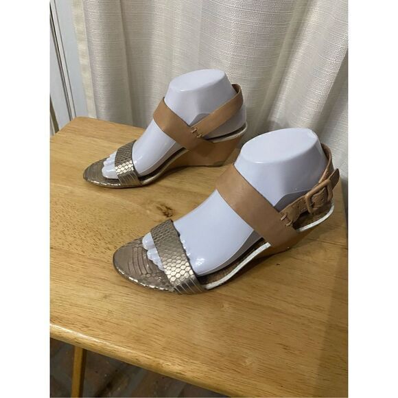 Sam Edelman strappy wedge sandals size 8 - Picture 8 of 9